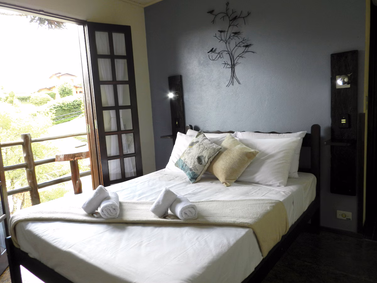 Apartamento com Sacada - Recanto das Araucárias
